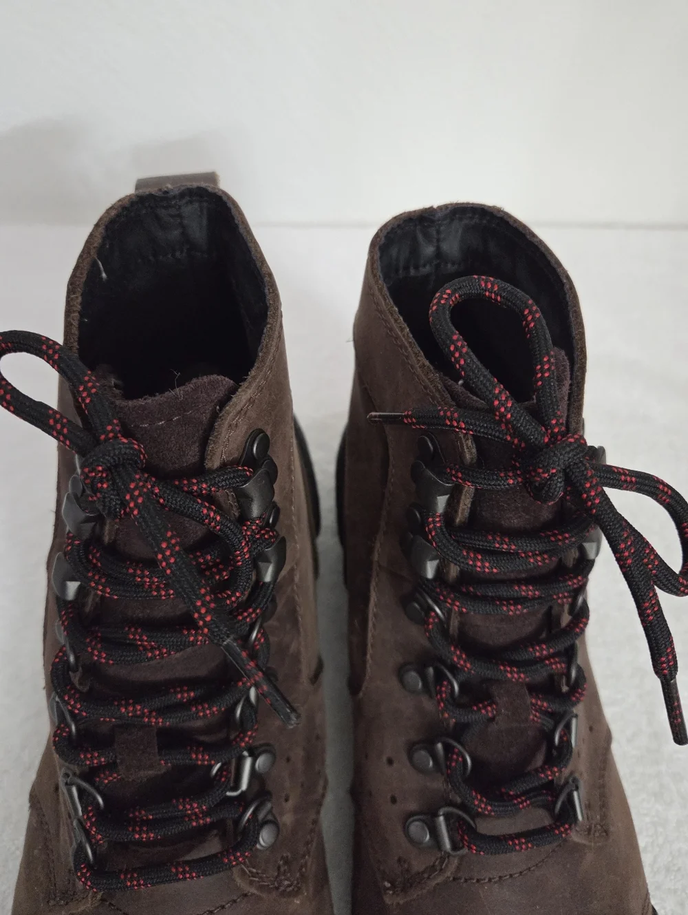 Sorel Men's Ankeny Mid Hiker Boot Size 8.5 Waterproof
